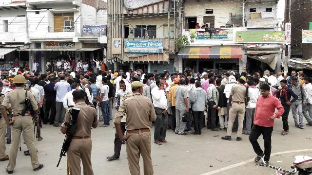 one-died-and-one-injured-in-gun-shot-in-bhadohi-