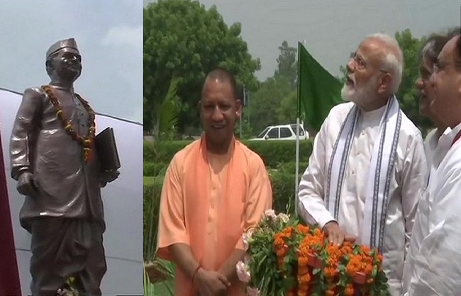 pm-modi-inaugurated-statue-of-lal-bahadur-shashtri-in-varanasi