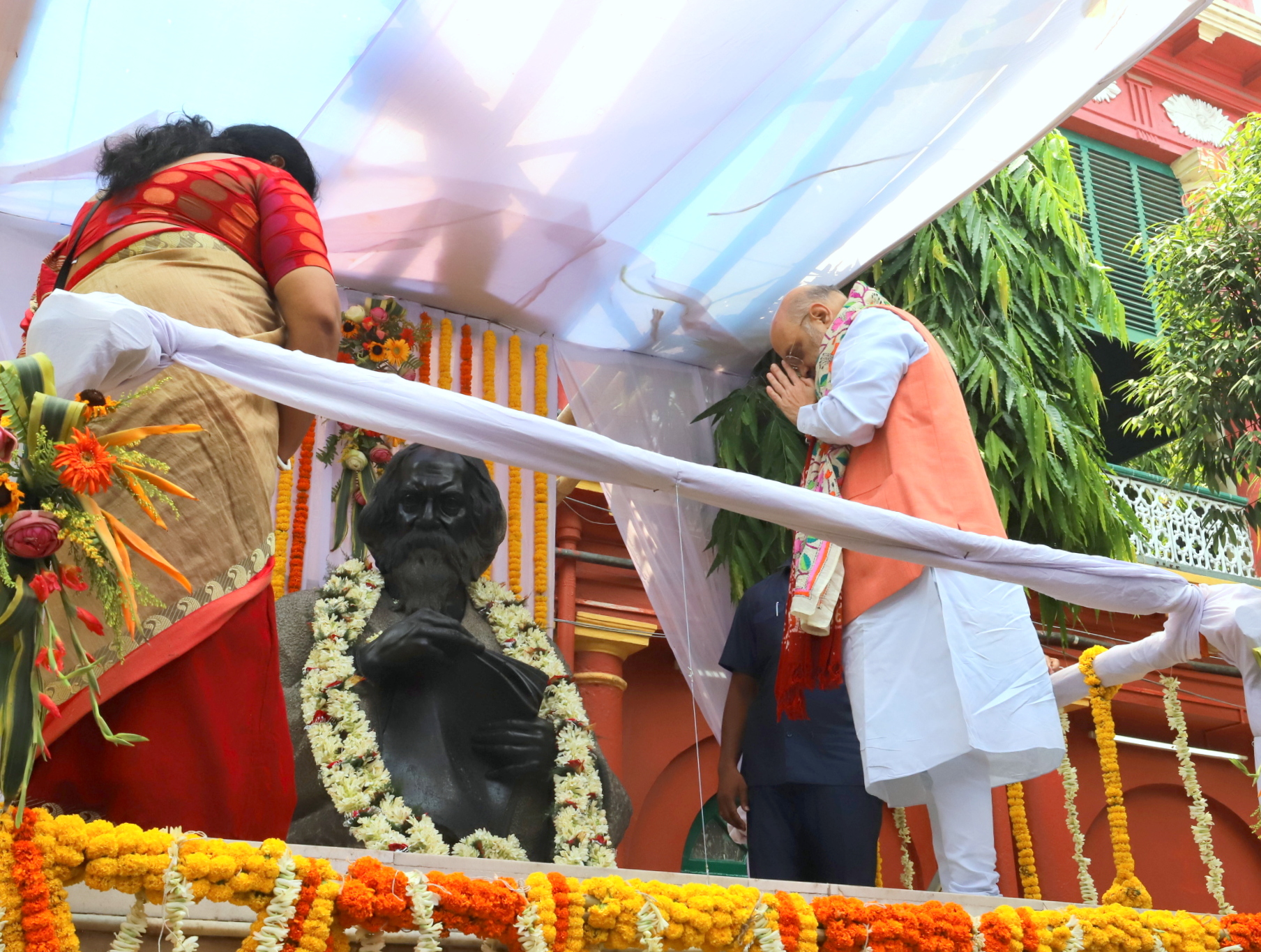 Amit Shah in Kolkata on Rabindra Jayanti