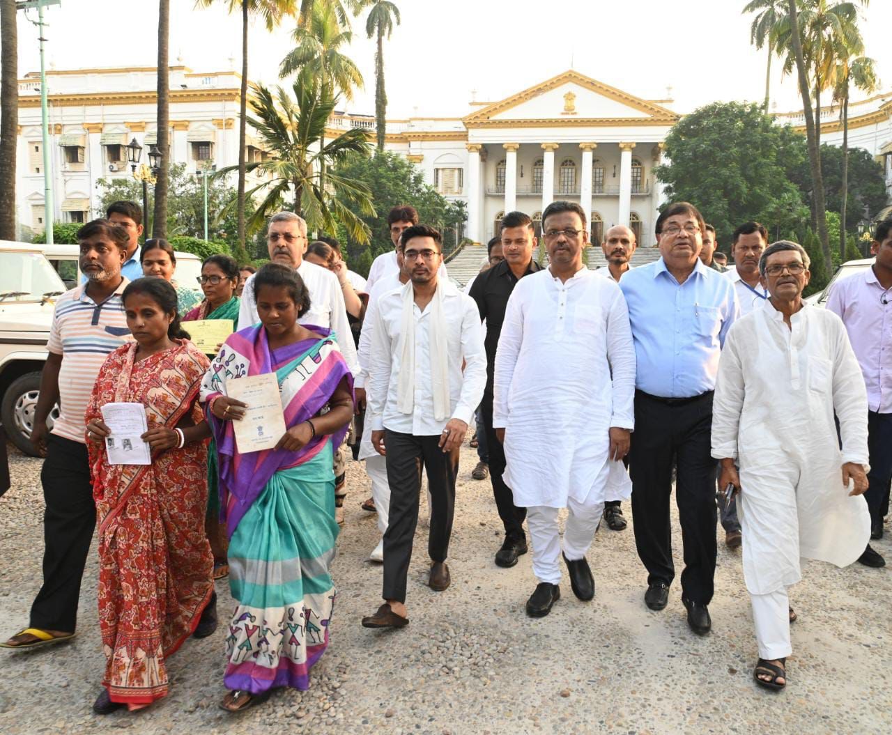 Abhishek Banerjee - Governor CV Anand Bose
