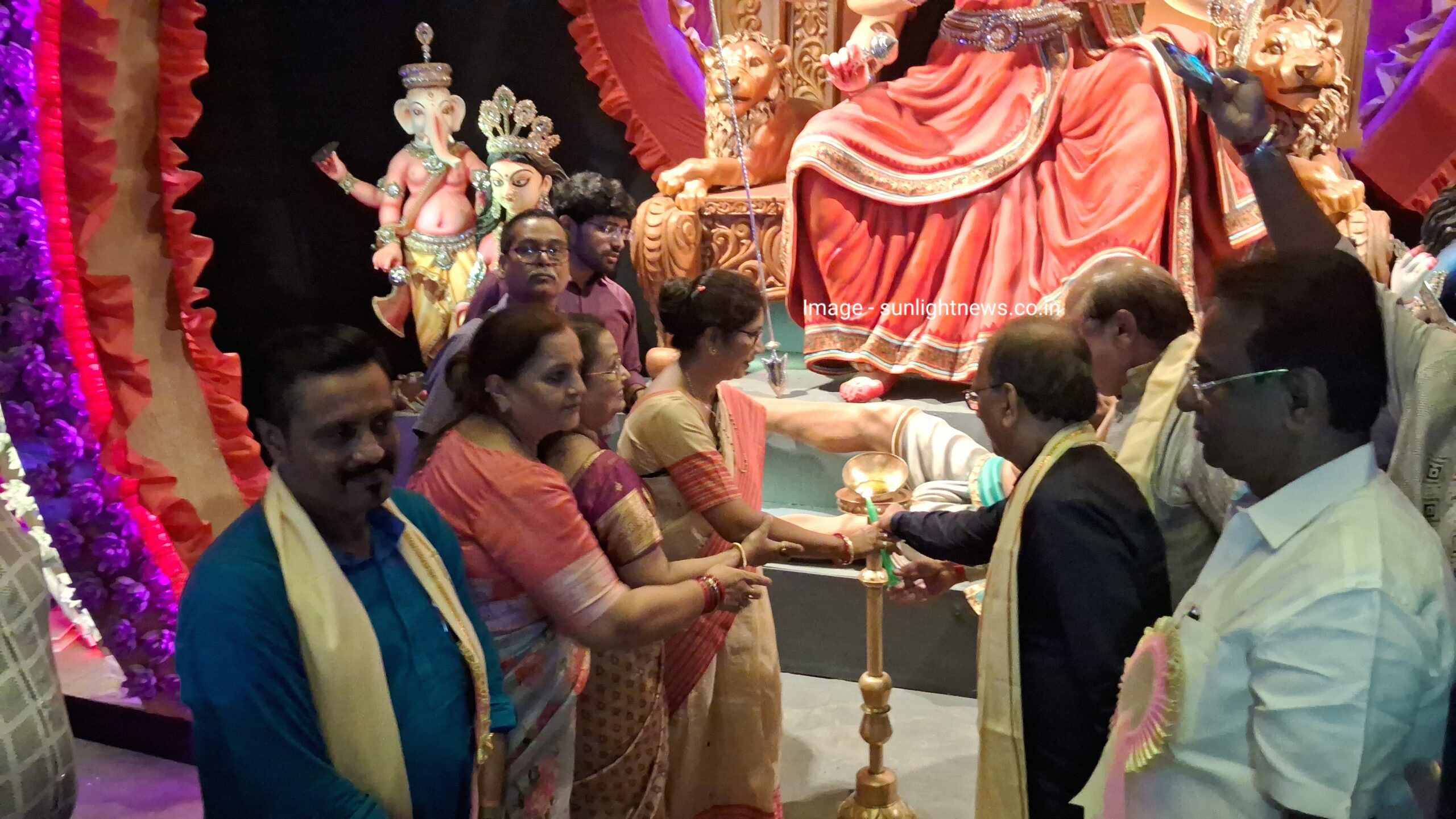 Kumartuli Park Sarbojanin Durgotsav Committee puja