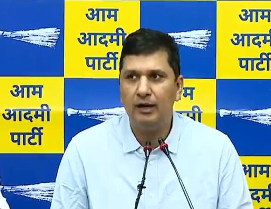 Saurabh Bharadwaj ED Raid