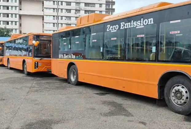 AC Bus