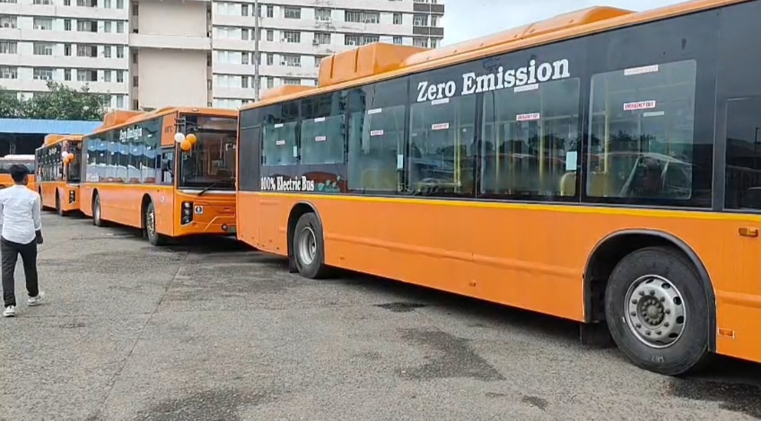 AC Bus